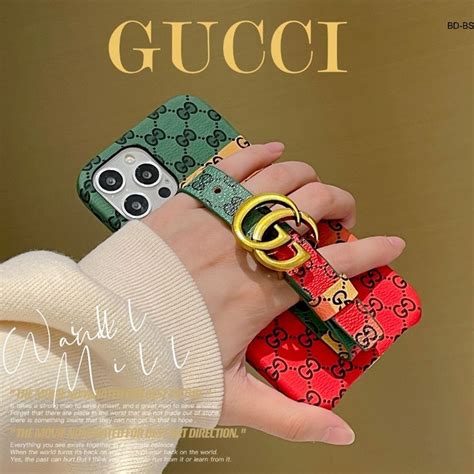 Women's Designer Luxury iPhone Accessories 